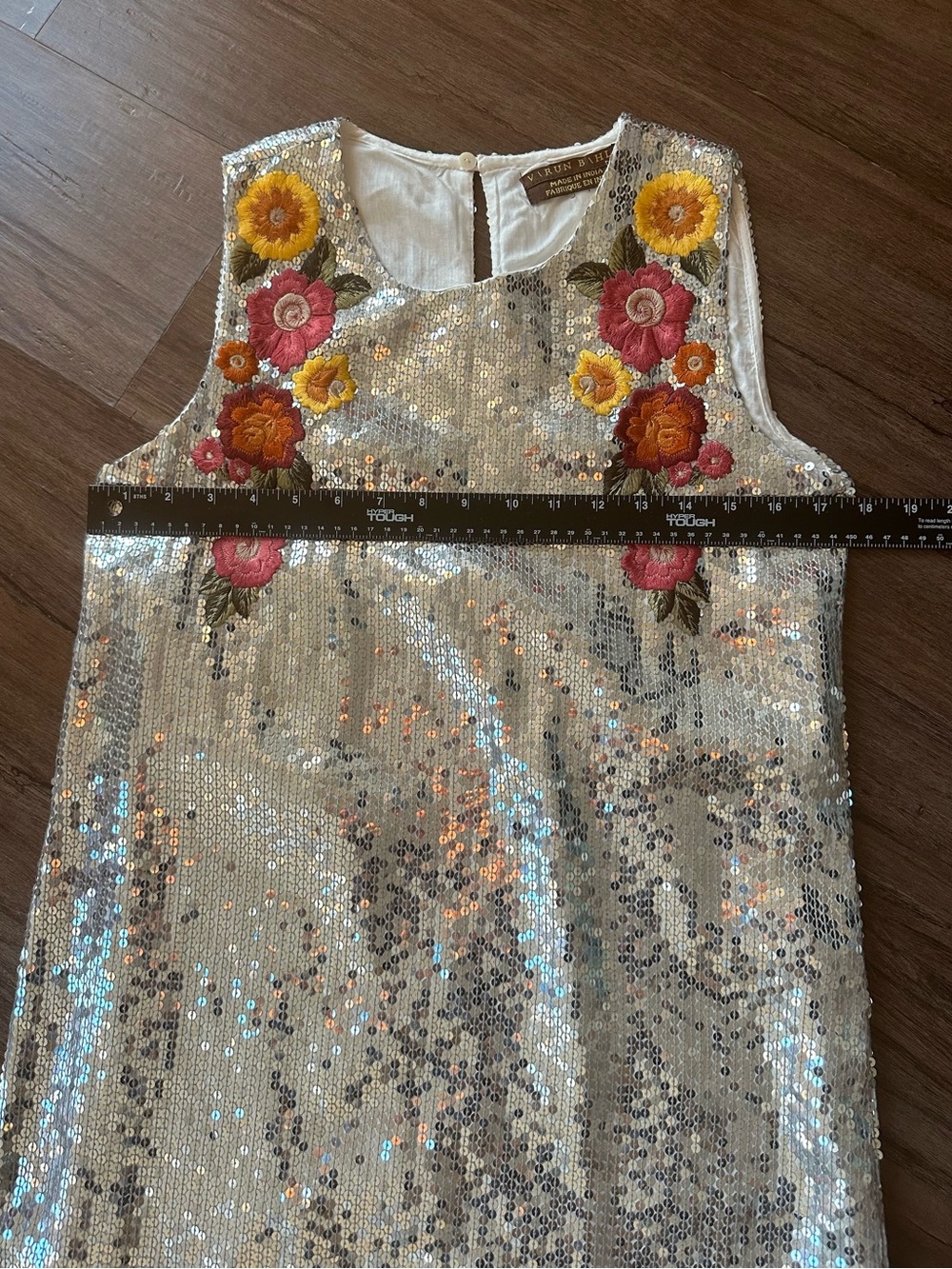 Anthropologie Varun Bahl Sequin Shift Dress in Silver. Size S - Picture 14 of 16